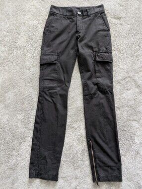 Vintage Y2K Burberry London Black Zip-Ankle Cargo Pants - Size 26